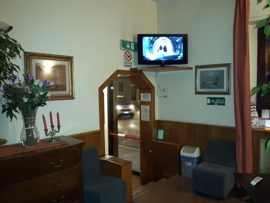 Albergo Sonia Floransa Dış mekan fotoğraf