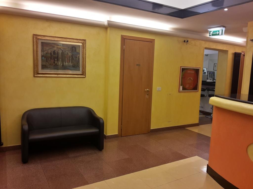Albergo Sonia Floransa Dış mekan fotoğraf