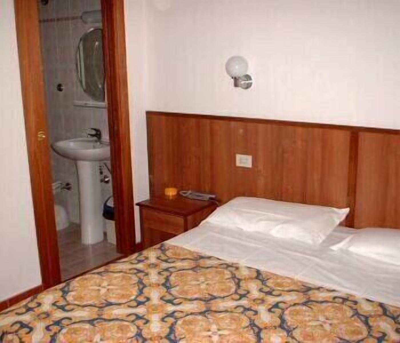 Albergo Sonia Floransa Dış mekan fotoğraf