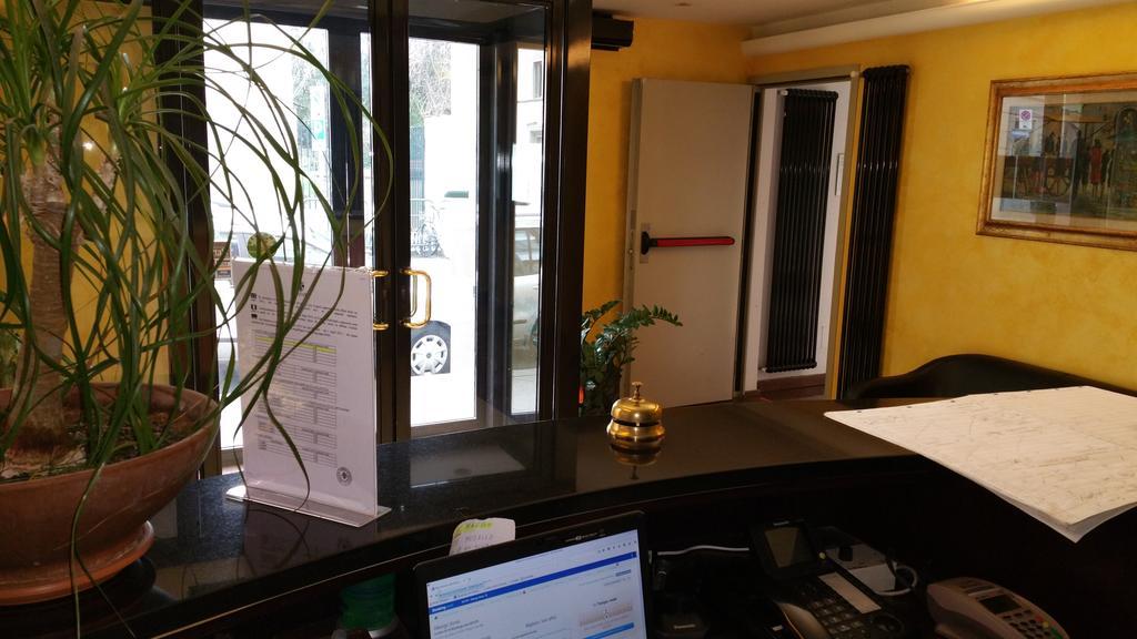 Albergo Sonia Floransa Dış mekan fotoğraf
